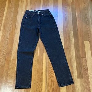 Garage mom jeans. Size 23. Washed out black.